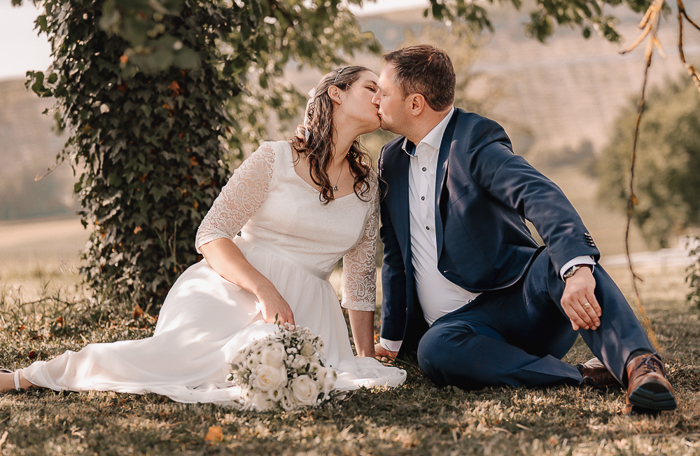Hochzeit Paar Kuss